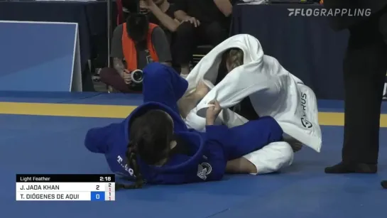 FIN LIGHT FEATHER - JESSA KHAN vs THAMIRES AQUINO #IBJJFPAN2022