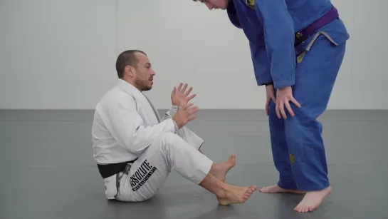 2 Lachlan Giles - Understand the options your opponent has from sit up guard