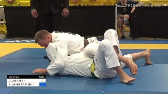 SF OLEG VASILYEV vs ROBERT WAYNE CARTER 2022 World Master IBJJF Jiu-Jitsu Championship