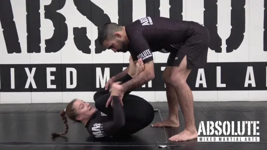 BJJ Intro 8.4 - Guard Retention Techniques (Lachlan Giles? Lidia Gluchovska)