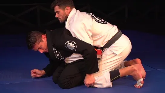 CAIO TERRA 3 - RECOVERING TO X GUARD FROM THE TURTLE POSITION