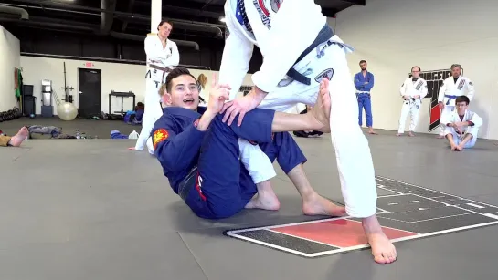 CAIO TERRA -  5 SIT UP GUARD TO LAPEL FAKE REAP SCISSOR SWEEP