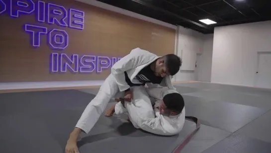 Isaque Bahiense Rolls In The Gi Ahead of IBJJF Gran Prix