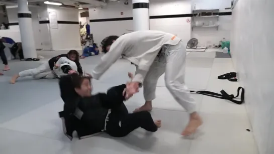 Mayssa Bastos vs Thalison Soares Intense Rolling at Unity Jiu-Jitsu