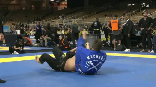 Pedro Machado - armbar #IBJJFPAN2023