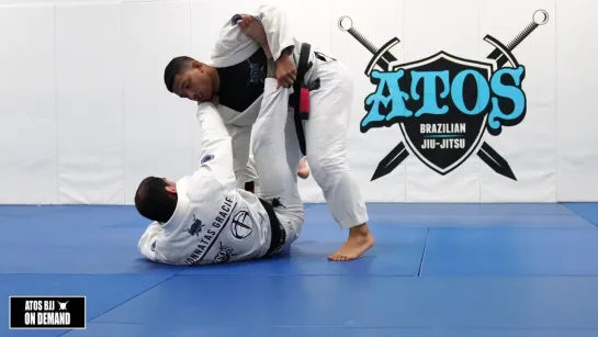 Rolando Samson teaches Omoplata Escape Review #GalvaoJJ