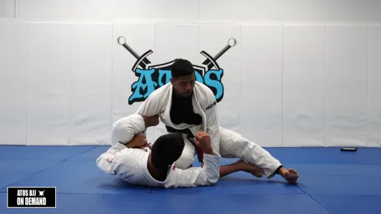 3 Rolando Samson teaches how to Pass Lasso Guard With Knee Cut