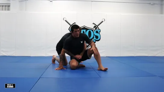 Lucas Barbosa teaches Best Options of Body Lock Defense, during the No-Gi class