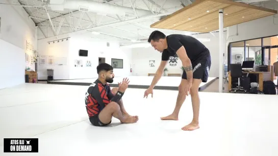 1 Bruno Frazatto teaches How to Force Half Guard Using Leg Pin