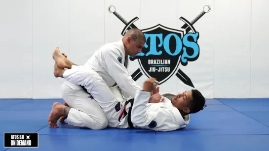 1 Rolando Samson teaches Basic Closed Guard Sweep, during the fundamental class