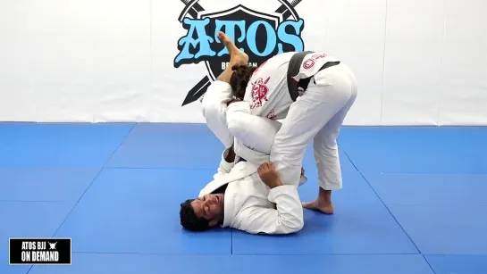 Andre Galvao - Collar Sleeve Omoplata Set up to Monoplata Submission #GalvaoJJ