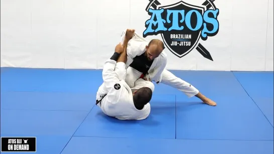 Andre Galvao - Modified Spider Guard with Foot on the Lapel