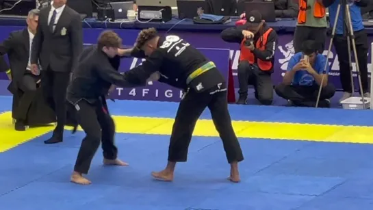 2F Absoluto - Gutemberg Pereira vs Harryson Pereira / Brasileiro de Jiu Jitsu 2022.