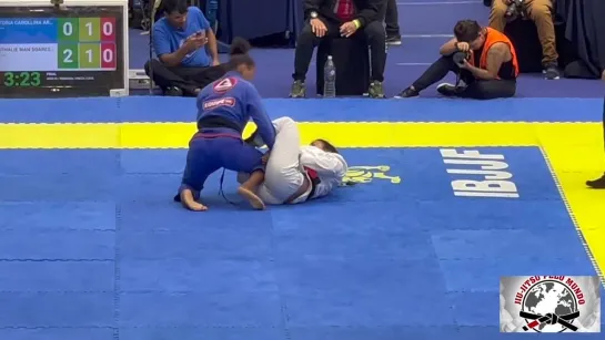 Final- Nathalie Wan Ribeiro vs Vitoria Carollina Vieira. Peso leve / Brasileiro de Jiu Jitsu 2022