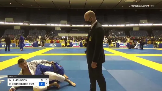 MARCUS R. JOHNSON vs ELIJAH YOUNGBLOOD PIZARRO 2021 World Jiu-Jitsu IBJJF Championship  #IBJJFWORLD2021