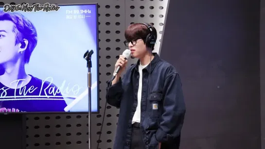 [211005] Stray Kids » Day6 Kiss The Radio » Seungmin