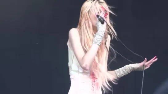 Starcrawler - Chicken Woman [live]