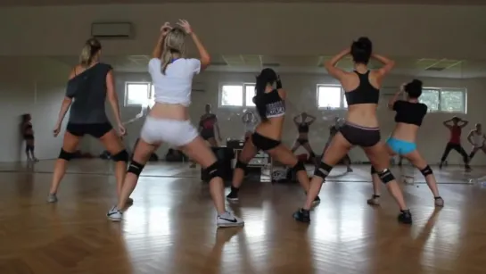 Wiggle by Jason Derulo _ Twerk choreography _ by Martina Panochová