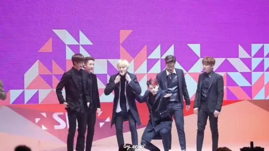 [VK] [27.12.2015] Monsta X (фанкам) @ SBS Awards Festival