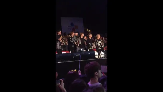 [VK] [02.12.2015] Реакция Monsta X на песню PSY - DADDY @ MAMA 2015