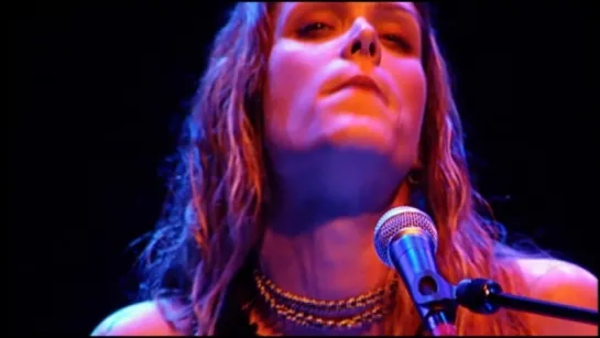 Beth Hart "Caught Out in the Rain" (Audio)