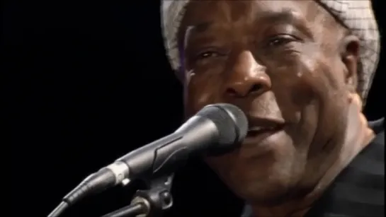 Buddy Guy "Damn Right I've Got the Blues"