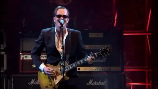 Joe Bonamassa "When the Fire Hits the Sea"