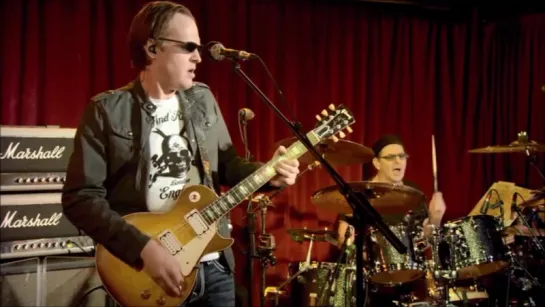 Joe Bonamassa "Spanish Boots"