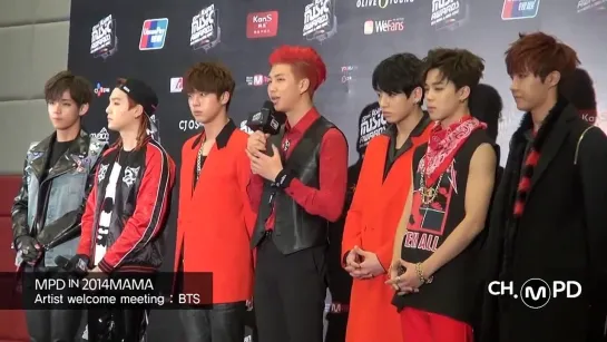 `VIDEO` 141203 |  Artist welcome meeting BTS (MPD in 2014MAMA)