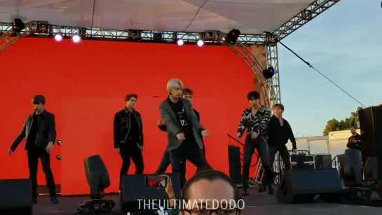 [VK][181130] MONSTA X fancam - Talk Time + Be Quiet @ Jingle Ball Village in Los Angeles