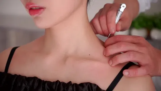 ASMR Massage therapy using acupuncture points