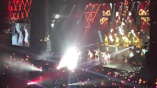 I.O.I TIME SLIP CONCERT DAY 2 - Whatta Man (OT11 ver.)