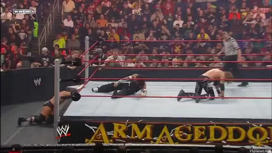 Jeff Hardy vs. Edge (c) vs. Triple H - WWE Championship match - WWE Armageddon 2008