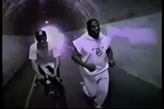 FILA Riddick Bowe Cross Trainers Commercial 90`s