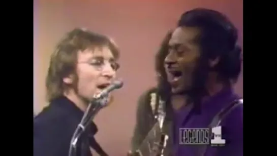 Chuck Berry  (John Lennon and Yoko Ono) - Memphis Tennessee