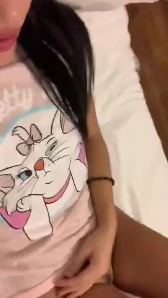 Apolonia pussy 🐱