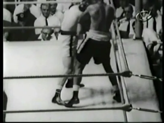 1959-08-12 Boxing ¦ Archie Moore vs Yvon Durelle 2