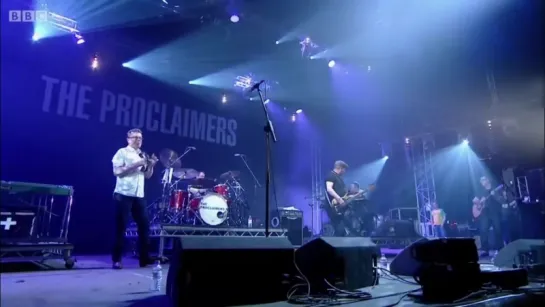 The-Proclaimers-live-in-T-in-the-Park-2015