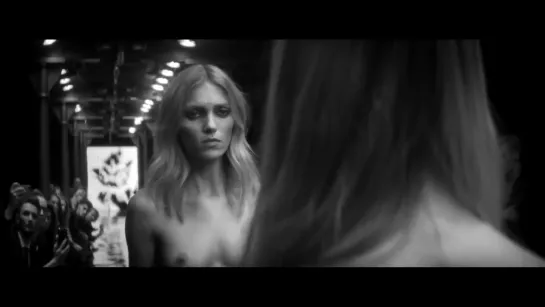 Anja Rubik - Mary Komasa - Lost Me (Explicit)