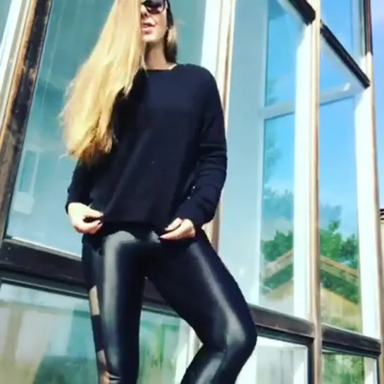 shiny leggings