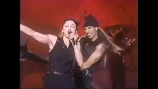 Anthony Kiedis & Madonna - The Lady is a Tramp (Live at 1000º Arsenio Hall)