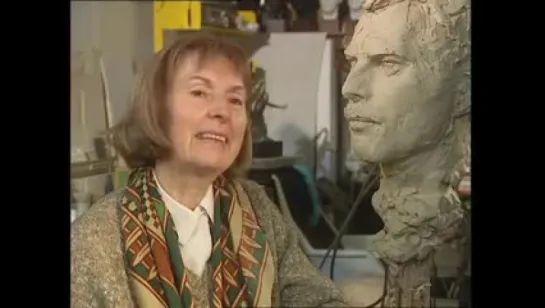 Making Of Freddie Mercury: The Statue