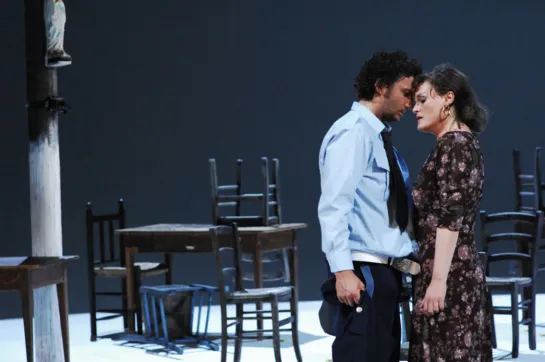 Бизе, Кармен / Bizet, Carmen. Opernhaus Zürich 2009 - Jonas Kaufmann, Vesselina Kasarova, Michele Pertusi