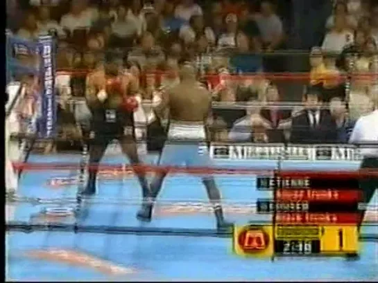 2000-09-09 Clifford Etienne vs Cliff Couser (vacant NABF Heavyweight Title)