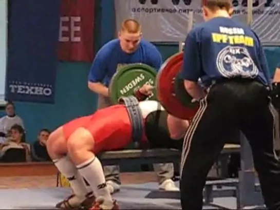 Andrew Malanichew squat 450 bench deadlift