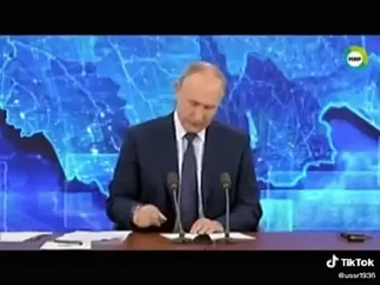 Актёр играющий Путина спалился что он в маске Путина