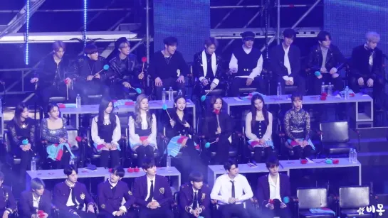 [VK][190106] TWICE, Stray Kids, Wanna One reaction to MONSTA X performance @ Golden Disc Awards 2019