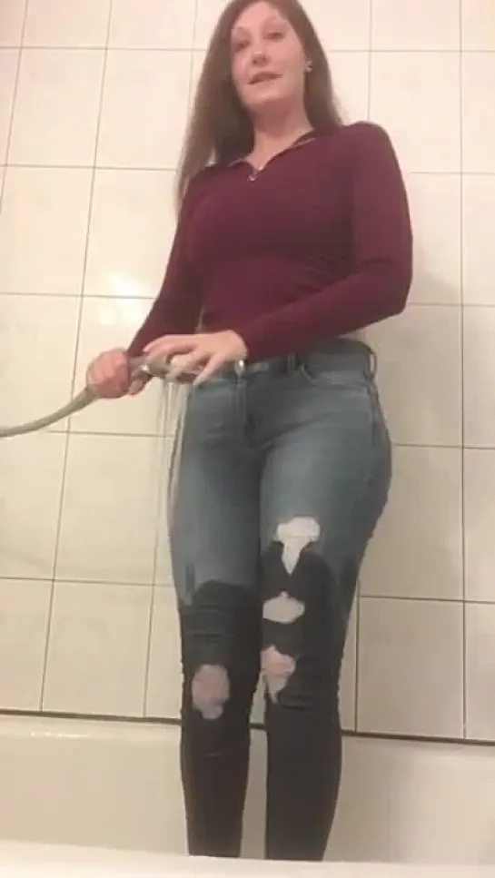 wetlook in jeans