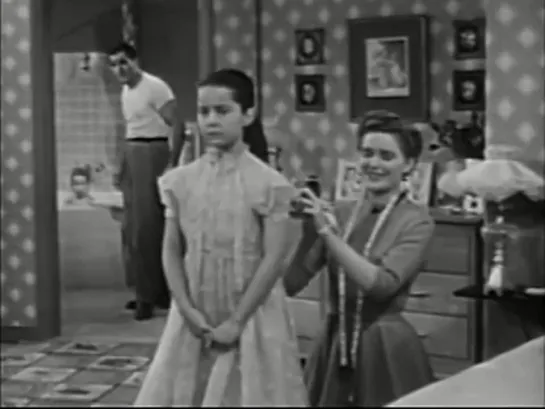 Освободите место для папочки / Make Room for Daddy (1953–1964 США) сезон 1 серия 1 / S01E01