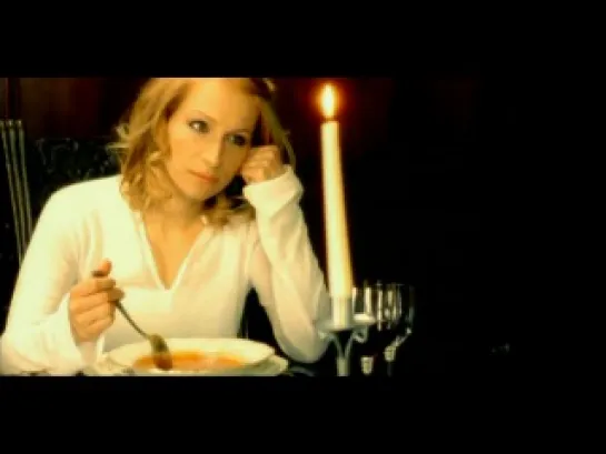 Guano Apes - Pretty in Scarlet